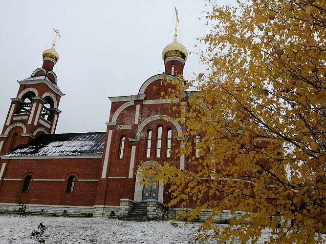 Храм в честь святого преподобного Серафима Саровского